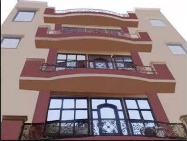 אמריצר Hotel Gurbachan Castle מראה חיצוני תמונה
